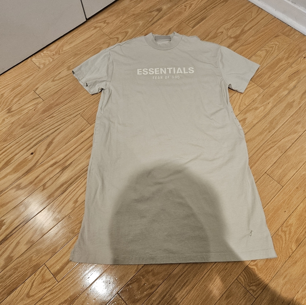 NWOT Authentic ESSENTIALS t-shirt dress (Size XS fits L)